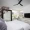 Amazing Views! Walk to the Beach! Pool and Spa! - San Diego