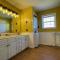 Heavenly View - Bear Themed Cabin, HotTub, Dog-Friendly, Near Gatlinburg