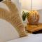New Brighton Beach Explore - King Bed and sofa bed - Крайстчерч