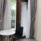 Paradise Suites Dich Vong Hau - Hanoi