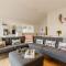 4 Bed in Westward Ho 89017