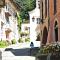 Ancient secluded Riverside Mill. Ponte Della Valle