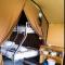Camping Les Peupliers du Lac Onlycamp - Chindrieux