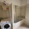 EUCALYPTI11 - Ampio alloggio ristrutturato con 3 camere, 2 bagni, terrazzo, balcone - لوانو