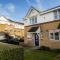 Guildford Townhouse with Parking