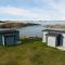 Cool Cabins, Sandhornøy