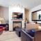 Solstice 10 Apartment