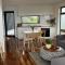 Hesket Guesthouse with views, privacy & 7 minute drive to Hobart CBD