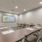 Holiday Inn Express & Suites Tulsa Midtown by IHG