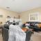 Marcotta Guest Suite - Moments to Golf Course