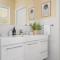 Marcotta Guest Suite - Moments to Golf Course