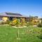 Marcotta Guest Suite - Moments to Golf Course
