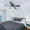 Phoenix Retreat - 2 Bedroom Home with King-Size Bed - 3 Smart TVs - 10 min from Airp - Unit A - 凤凰城