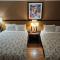 Parkway Motel & European Lodges