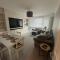 Luxurious New Serviced Apartment (Surrey)