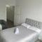 2 bedroom apartment with balcony near Tottenham Hostpur Stadium - Edmonton