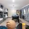 Modern & Funky 3-BR Duplex with Games Room & Sauna - Londres