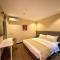 Shanghai Joyful Star Hotel-Free shuttle bus to Pudong Airport and Disney - Shanghai