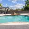 Paradise with private pool Sleeps 10 near the beach