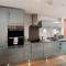 City Chic: Elegant Flat in a Prime Location - Lontoo