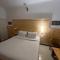 hotel saina inn