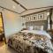Luxury Langham Lodge