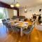 Beautiful holiday home with swimming pool - Drivenik