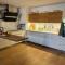 Apartment in historical center with park view