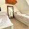 Bumblebee Cottage - Cosy Cottage in Area of Outstanding Natural Beauty
