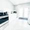 4BR Niagara Getaway-Prime Location