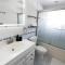 Paradise with private pool Sleeps 10 near the beach - Санрайз