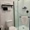 Veau3 1BD 1BA minutes to NYC