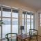 Secluded northern light apartment with great view! - Selnes