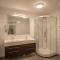Secluded northern light apartment with great view! - Selnes