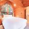 Snowridge Chalet by Outpost Whistler