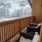 Flos Apartment