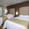 Travelodge by Wyndham Fort Wayne North - Fort Wayne