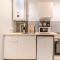 Charming 1-Bedroom Apartment Across from Halles Paul Bocuse & Part-Dieu - Lyon