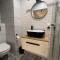 URBAN APARTMENTS PREMIUM No12, Free Parking, Self Check-in