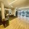 Relaxing Penthouse Suites by the Sea