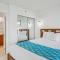 Gorgeous High Rise Waikiki Condo with Ocean and Diamond Head Views
