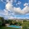 Las Nubes Apart