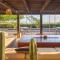 Villa Vida Cabo - Authentic Spacious Ocean View Near Beach & Town