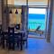 Evi's Infinity Sea View Apartment