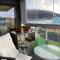Royal Apartment on the edge by the sea