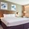 Courtyard by Marriott London Gatwick Airport - Horley