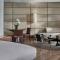 Singapore Marriott Tang Plaza Hotel
