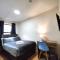 Liverpool City Centre Private Rooms including smart TVs - with Shared Bathroom