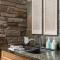Parkland301 Sunlit 2,000 ft² Penthouse with Mtn View