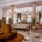 Taj Luxury Suite